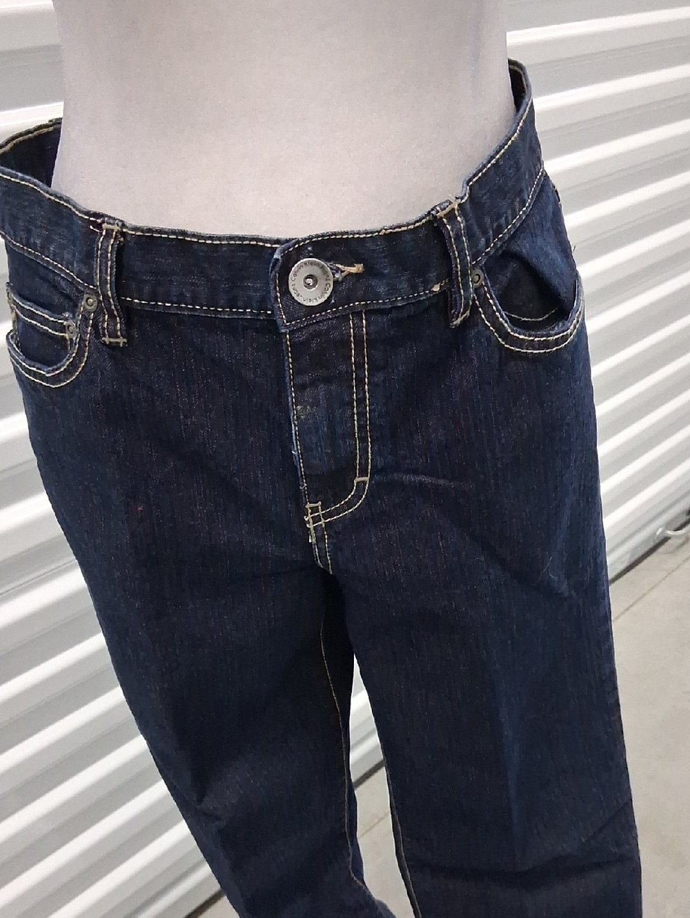 Calvin Klein Jeans - Picture 2 of 8